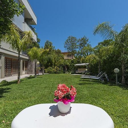 B&B Mondello Holiday Palermo Exterior photo